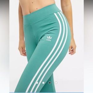 NWT Adidas Originals high waist three stripe legging in green Sz Small